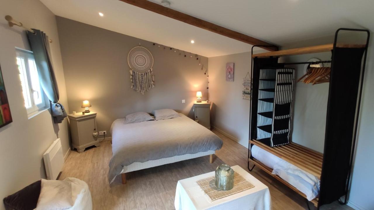 Domaine De L'Hotel Au Franc Fleury  Luaran gambar